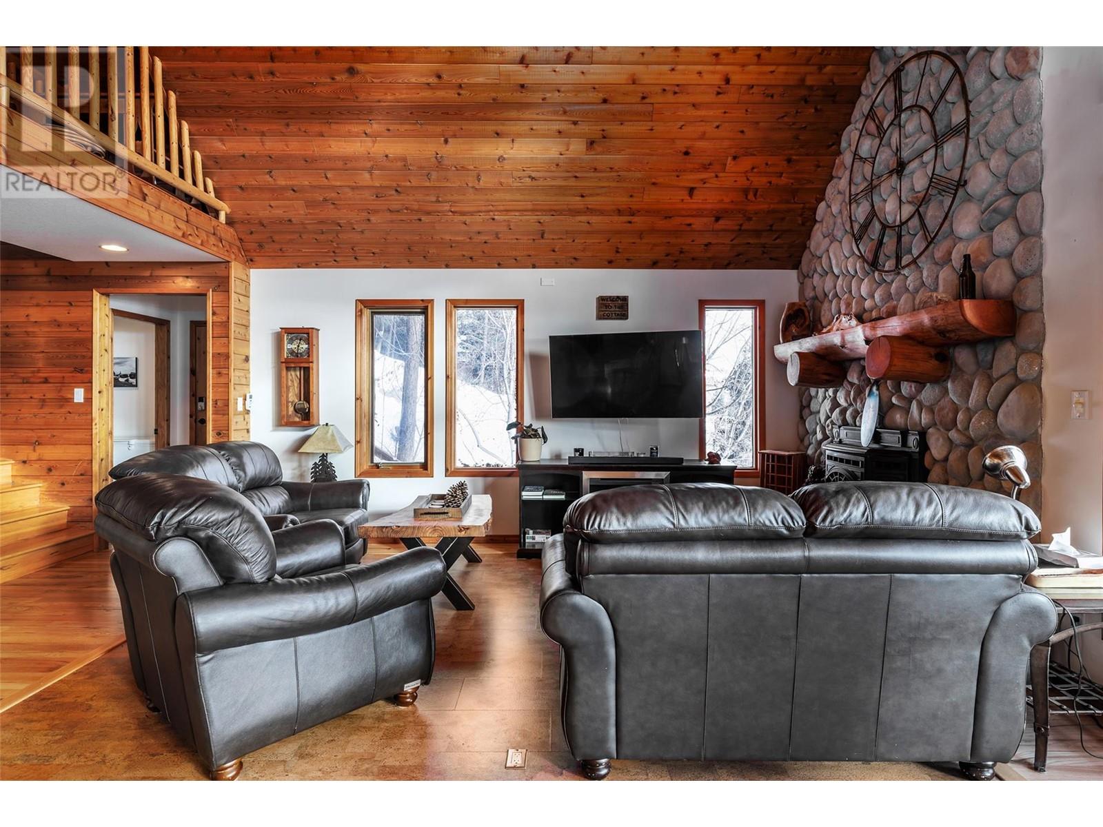 9434 Hodges Road