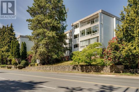301 190 Gorge Rd W Victoria BC V9A1M4