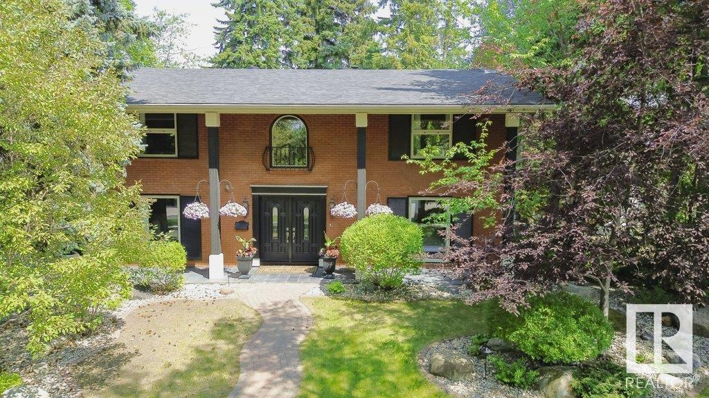 24 WELLINGTON CR NW