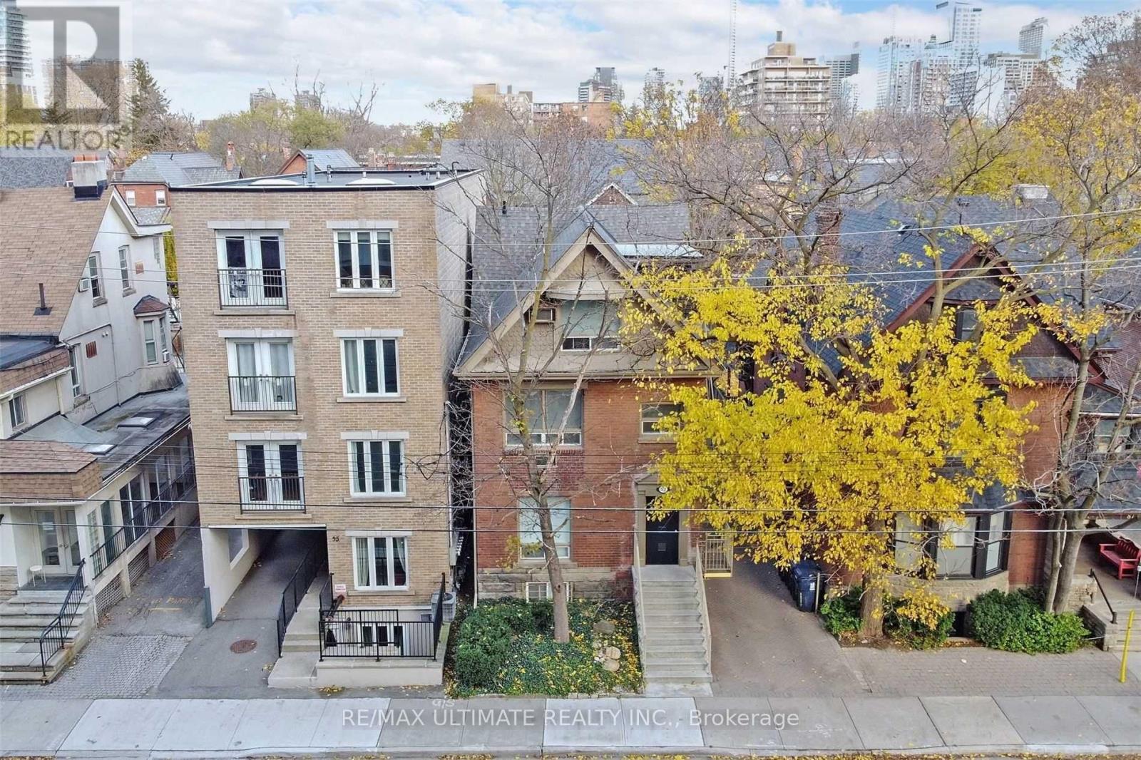 93 SPADINA ROAD