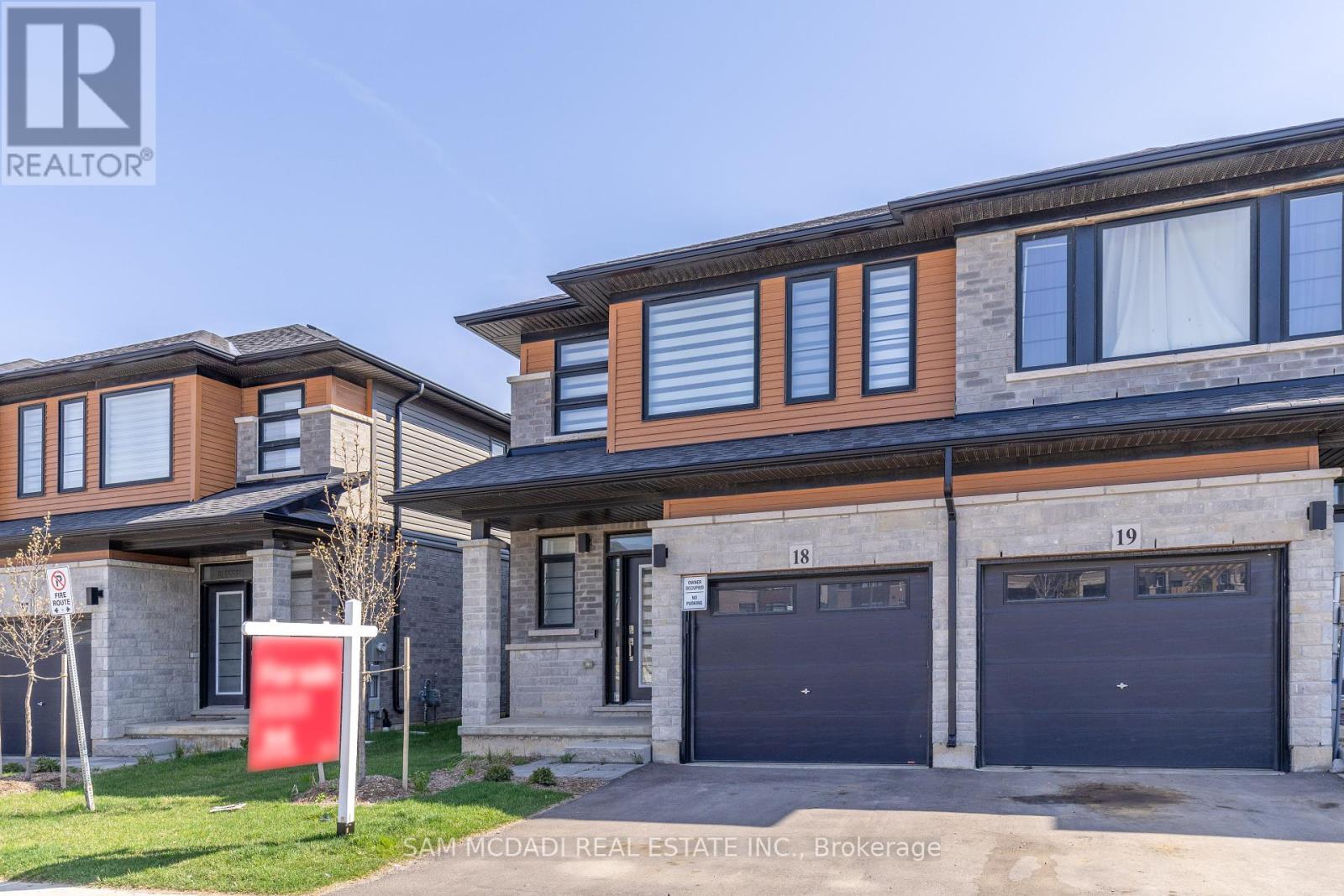 18 - 461 BLACKBURN DRIVE