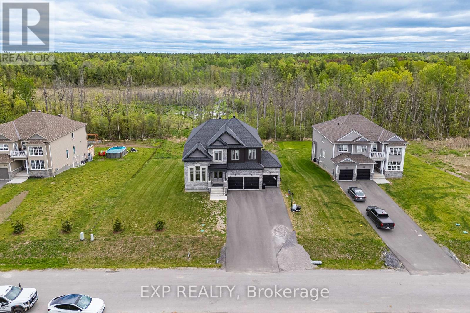 272 ANTLER COURT