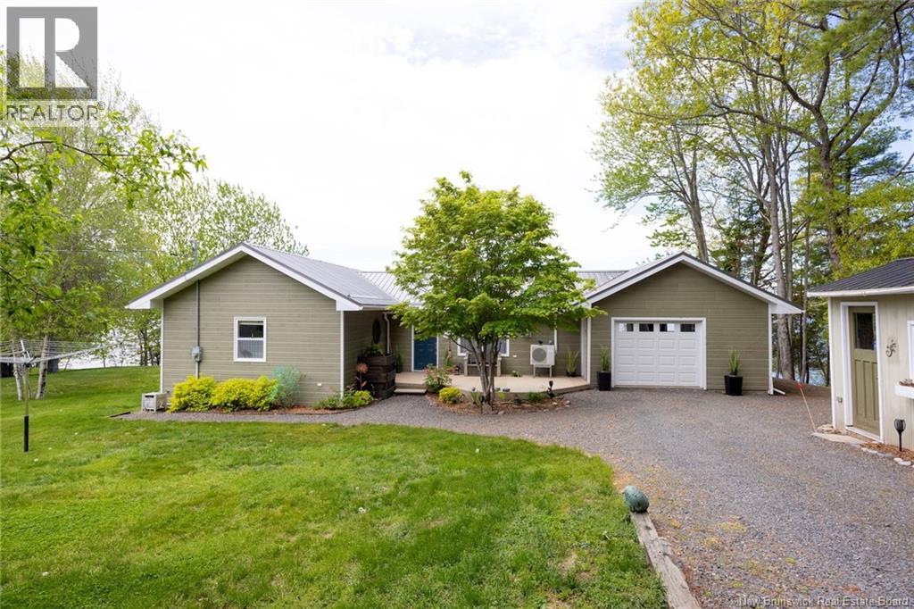 12 Green Lane - Photo 2