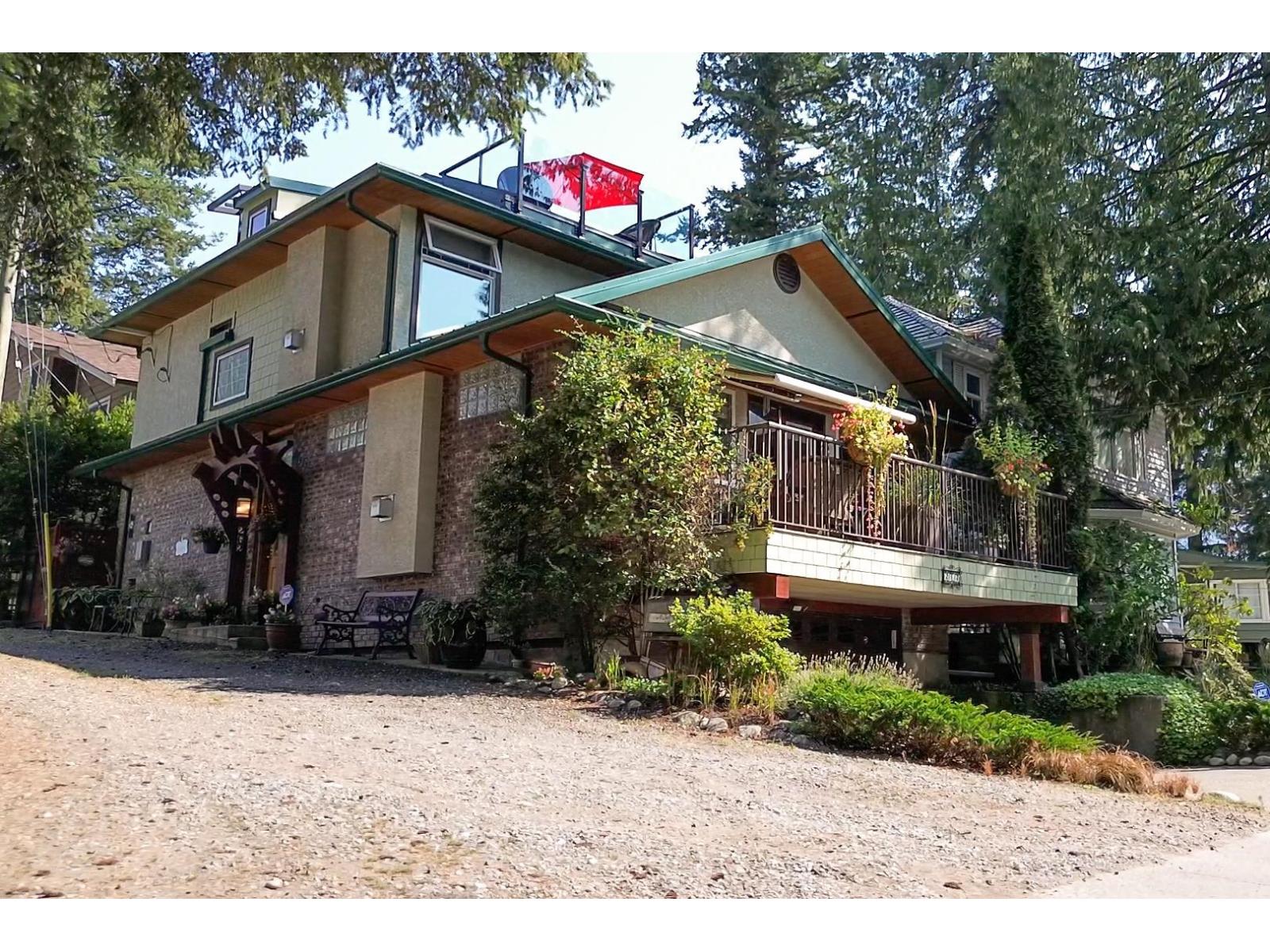262 FIRST AVENUE|Cultus Lake North