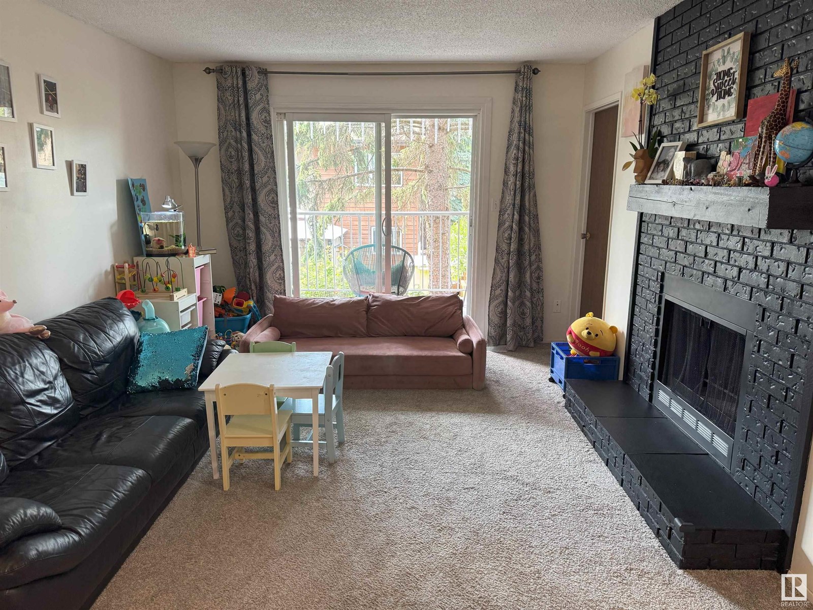 #210 20 Alpine PL NW