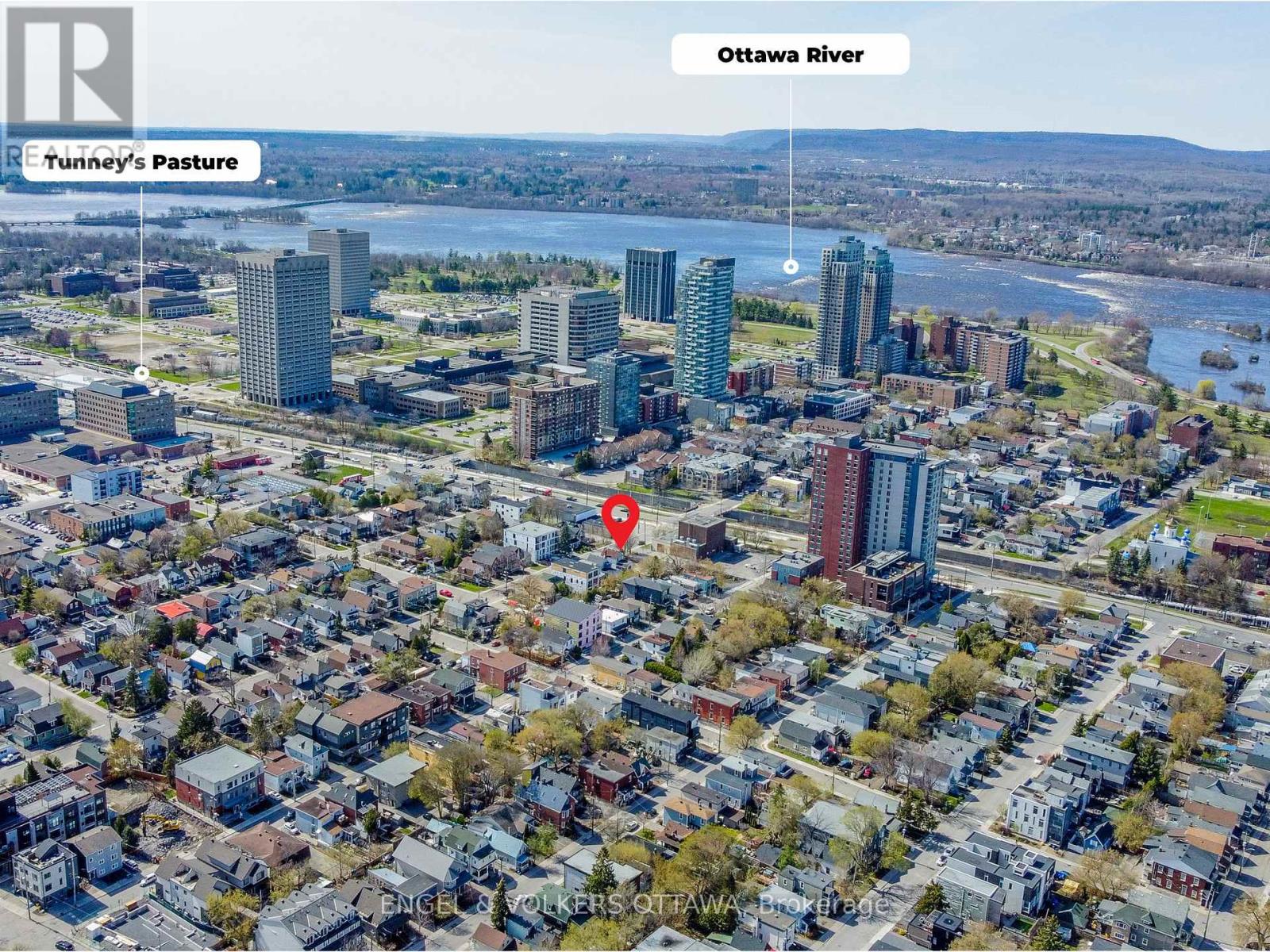 243-245 HINCHEY AVENUE