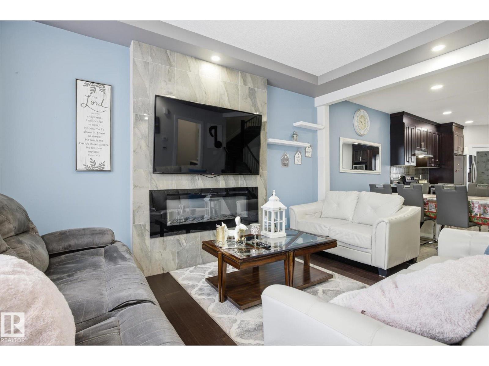 1005 MCCONACHIE BV NW