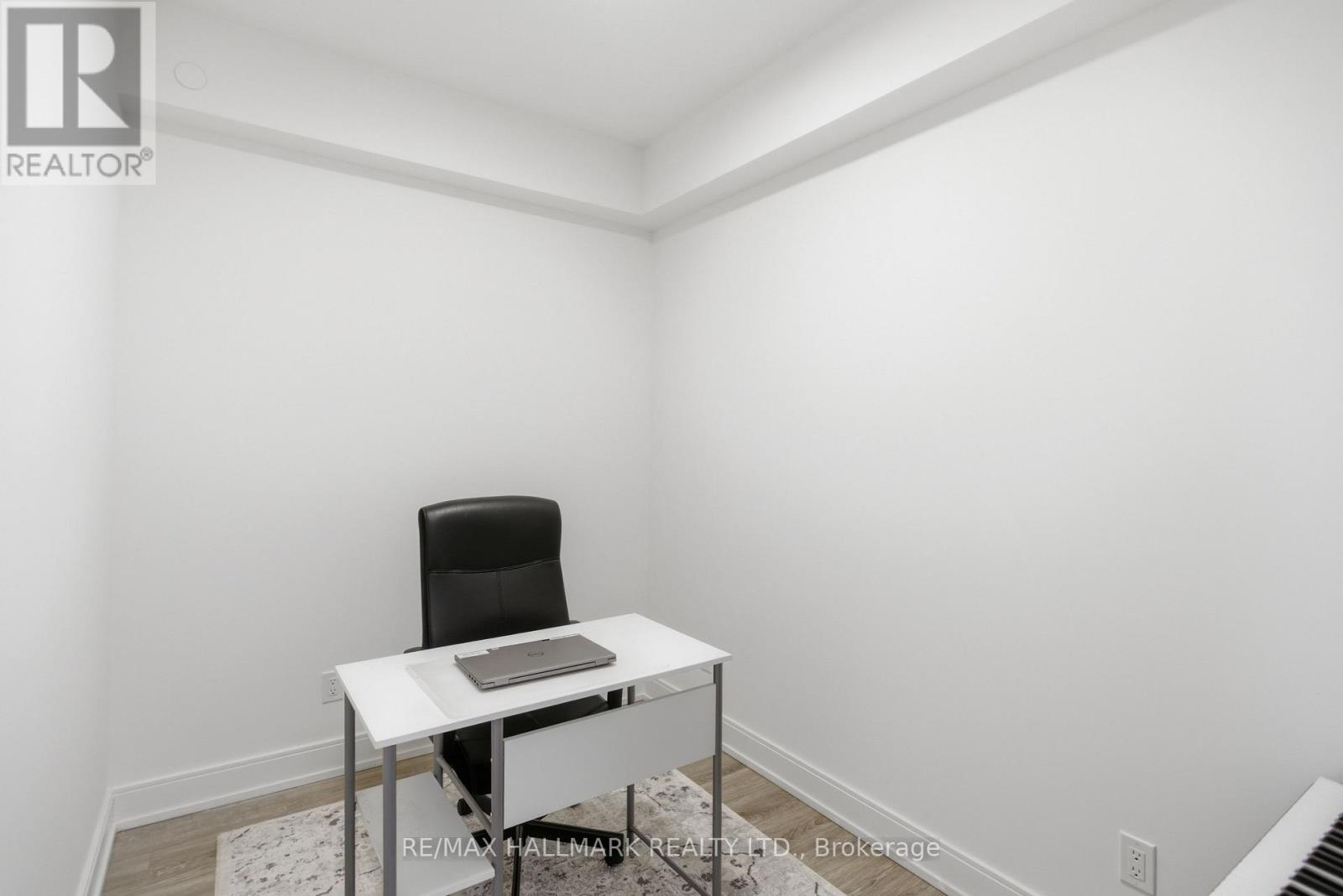1112A - 9608 YONGE STREET