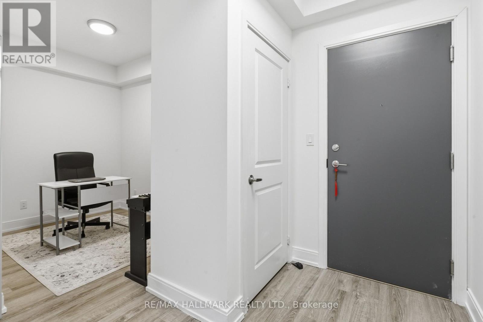 1112A - 9608 YONGE STREET