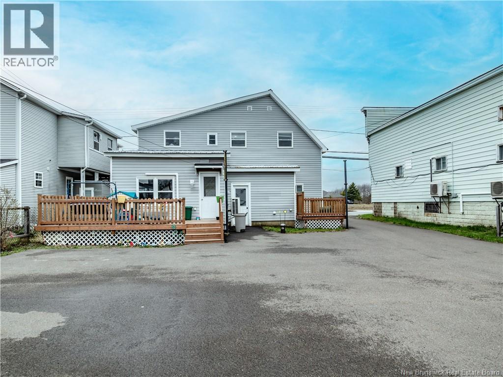 11125 Principale Street - Photo 2
