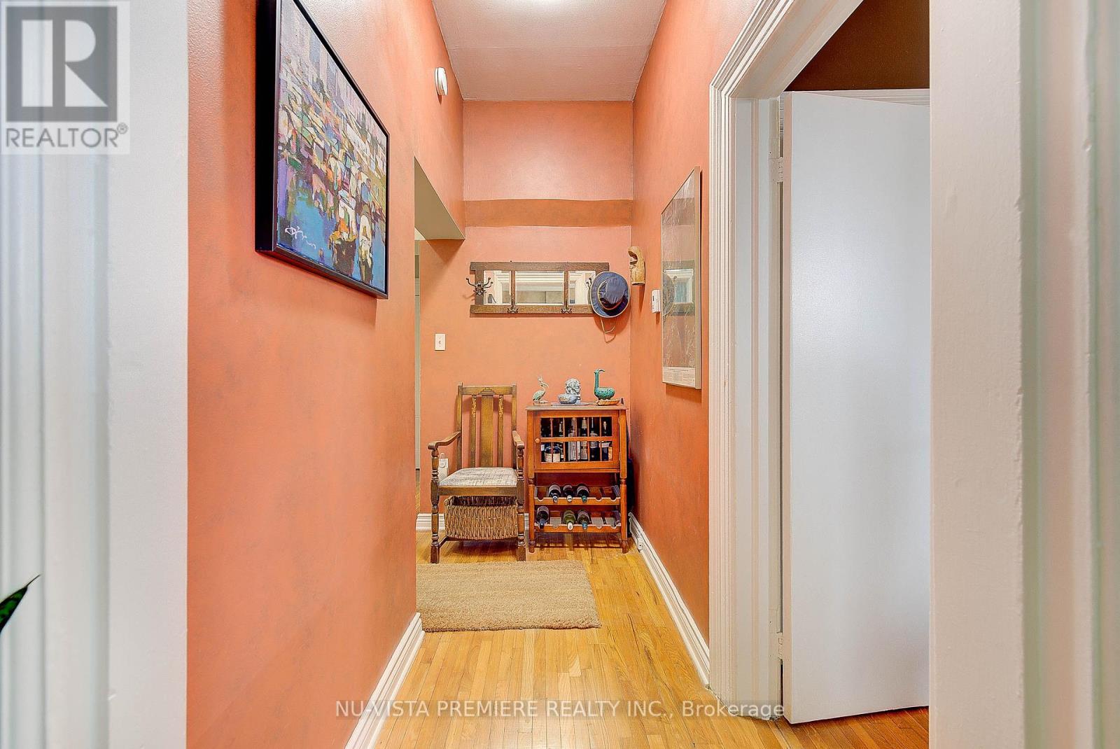 5 - 49 RIDOUT STREET S