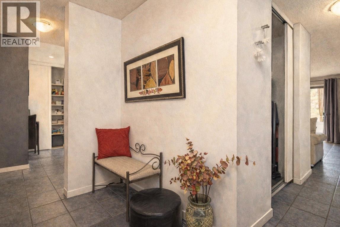 310 Yorkton Avenue Unit# 60