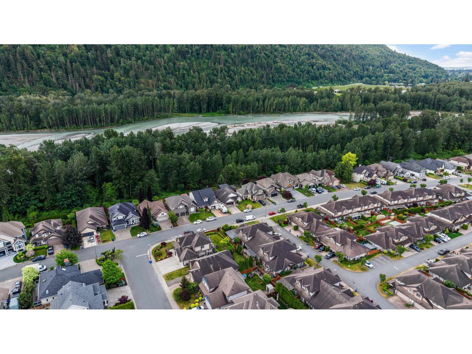74 44523 MCLAREN DRIVE|Sardis South