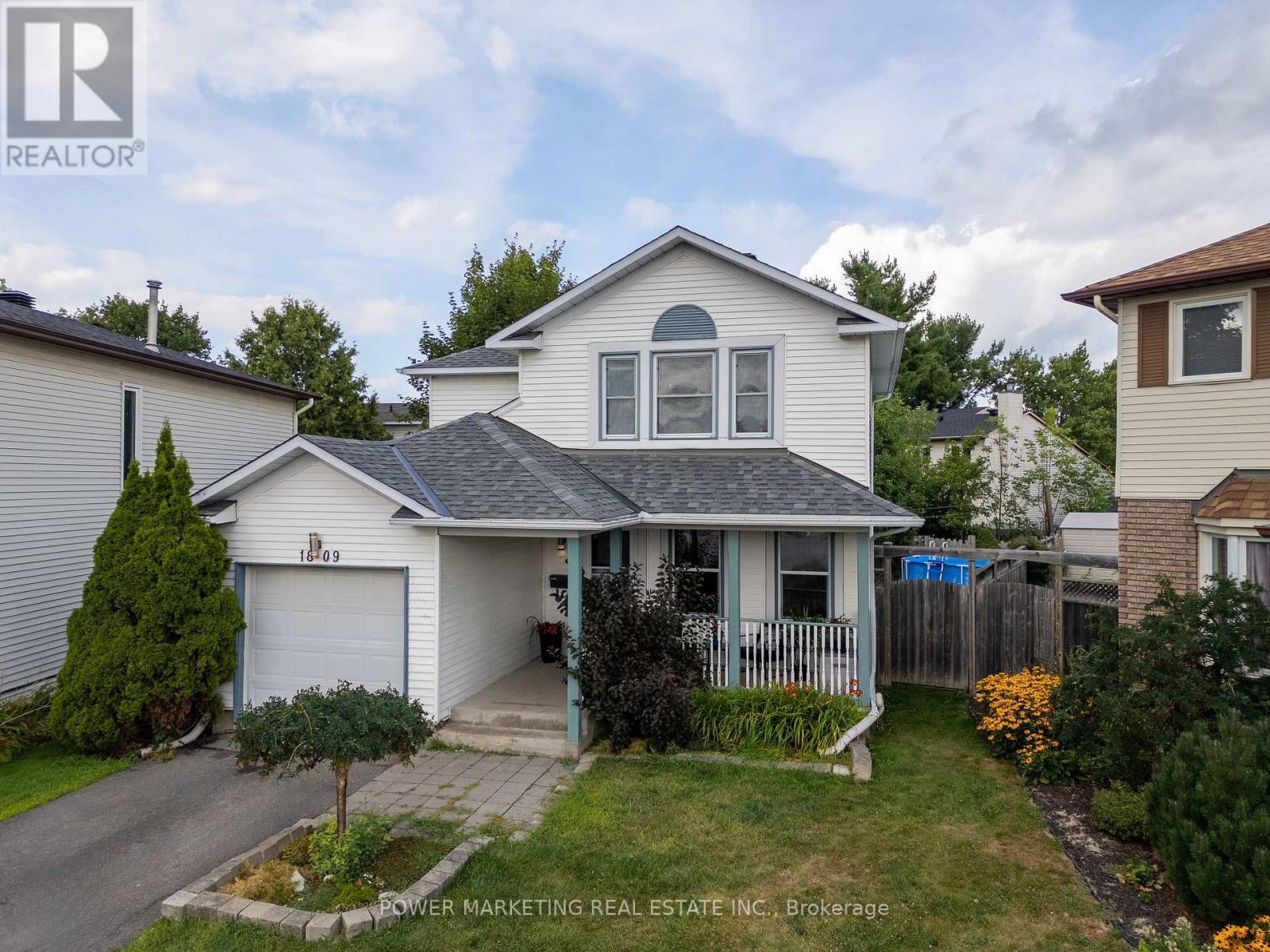 1809 CHOPIN PLACE