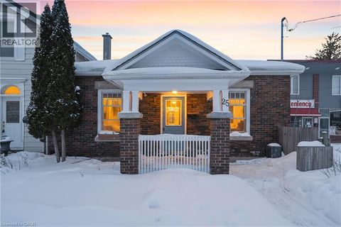25 LONDON Road W Guelph ON N1H2B4