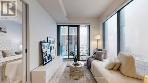 4103 - 8 CUMBERLAND STREET Toronto (Annex) ON M4W0B6