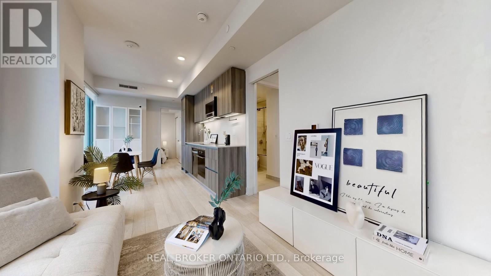 4103 - 8 CUMBERLAND STREET