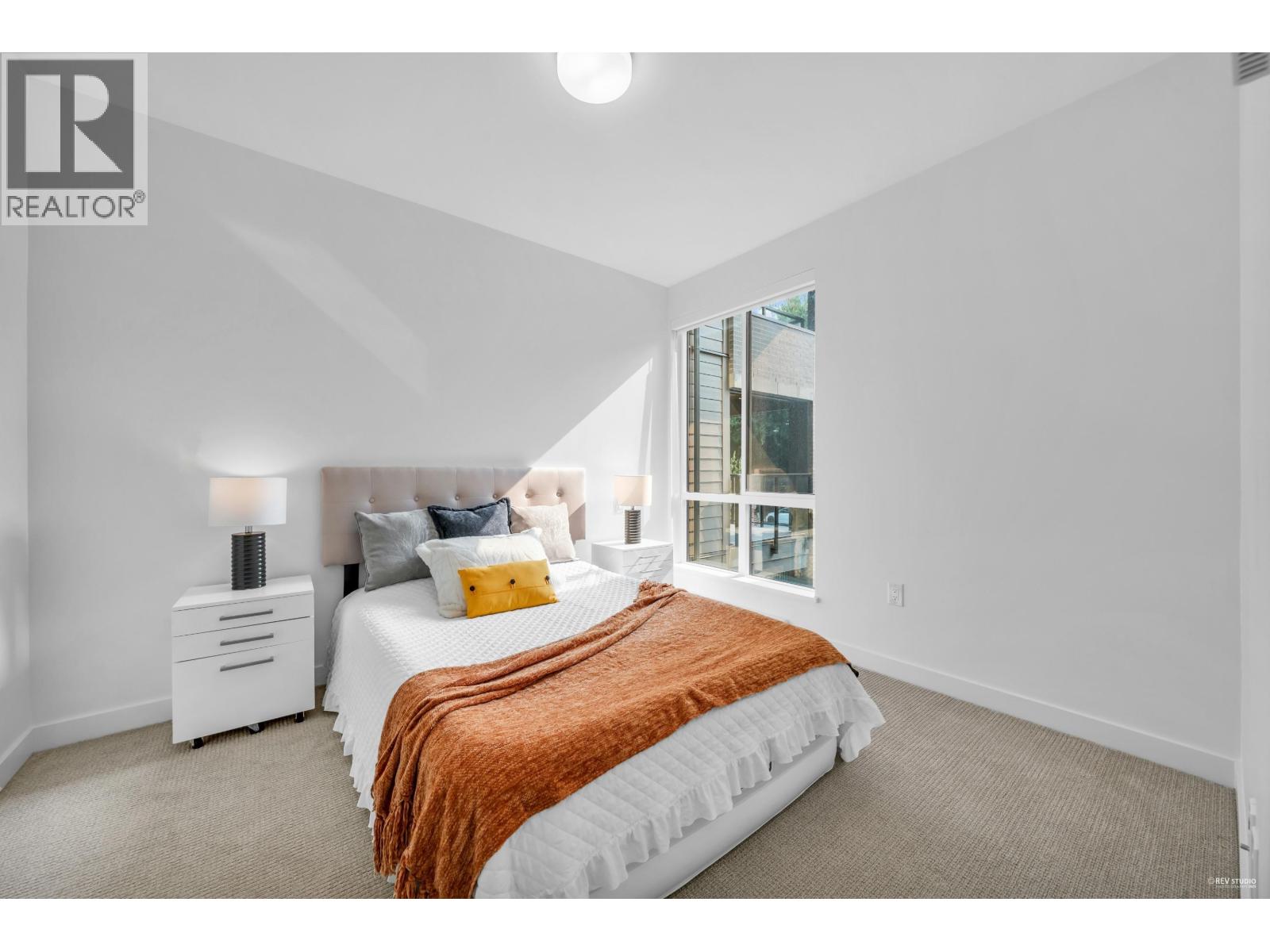 209 7588 16TH STREET