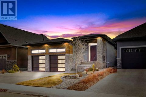 164 Cranbrook Drive SE Calgary AB T3M2S7