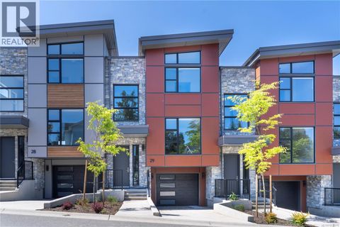 29 4253 Dieppe Rd Saanich BC V8X2N2