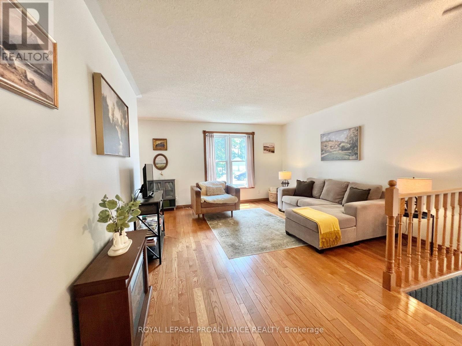 108 ELGIN STREET