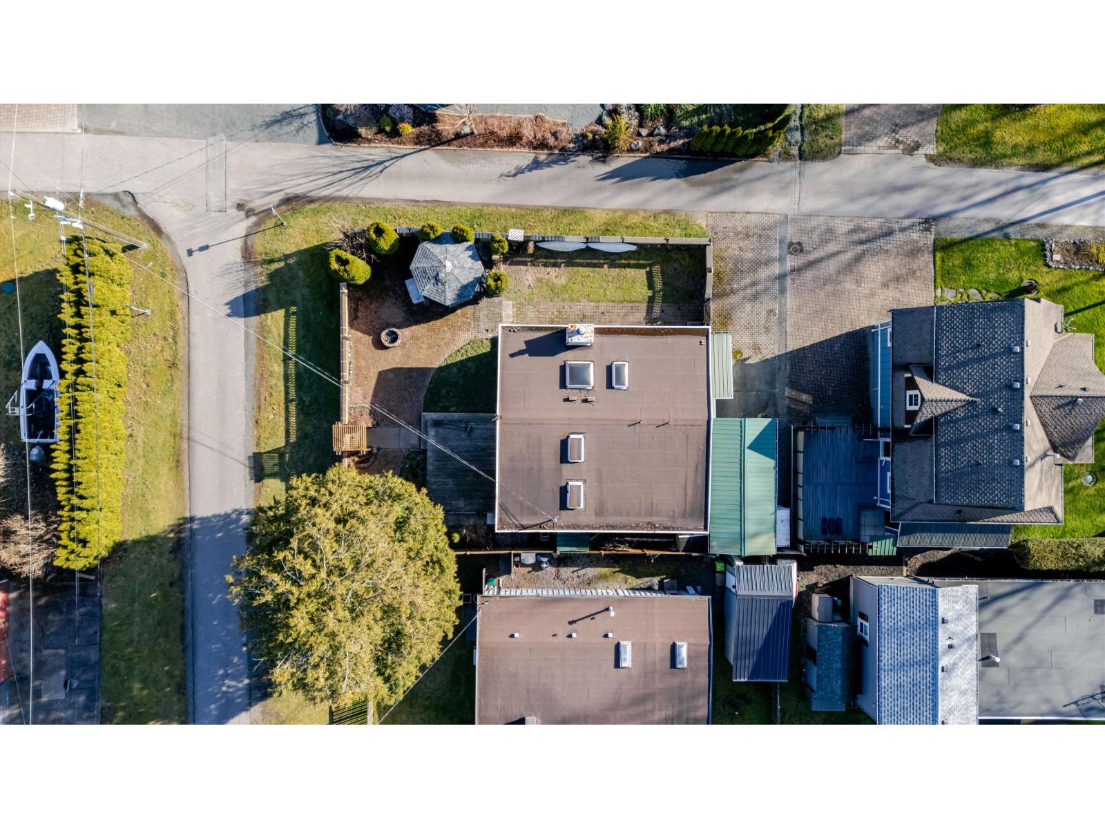 1809 CAROL ROAD|Cultus Lake South