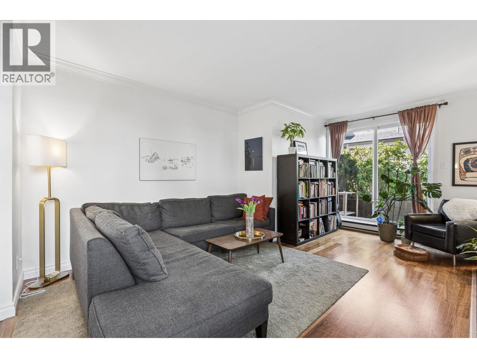 152A W 18TH STREET
