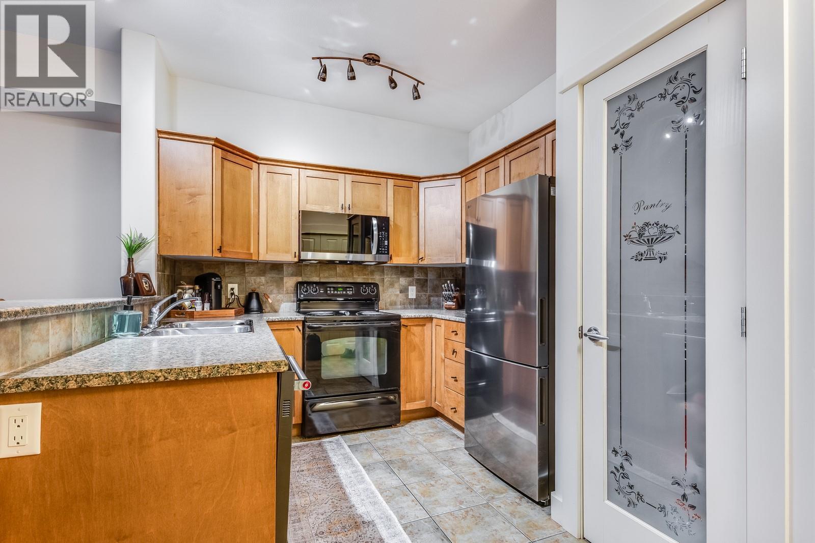 2551 Shoreline Drive Unit# 113