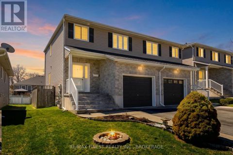 6 KARLEE COURT Kingston (Rideau) ON K7K0C5
