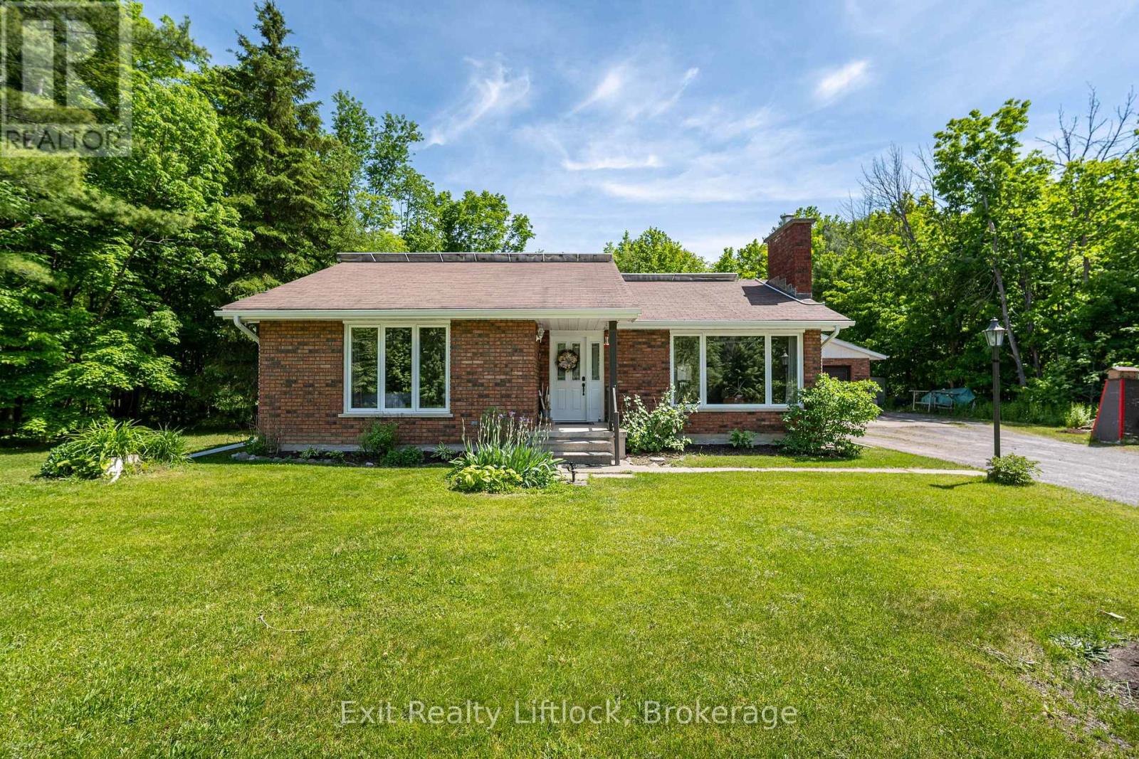 645 BIRCHVIEW ROAD S - Photo 4