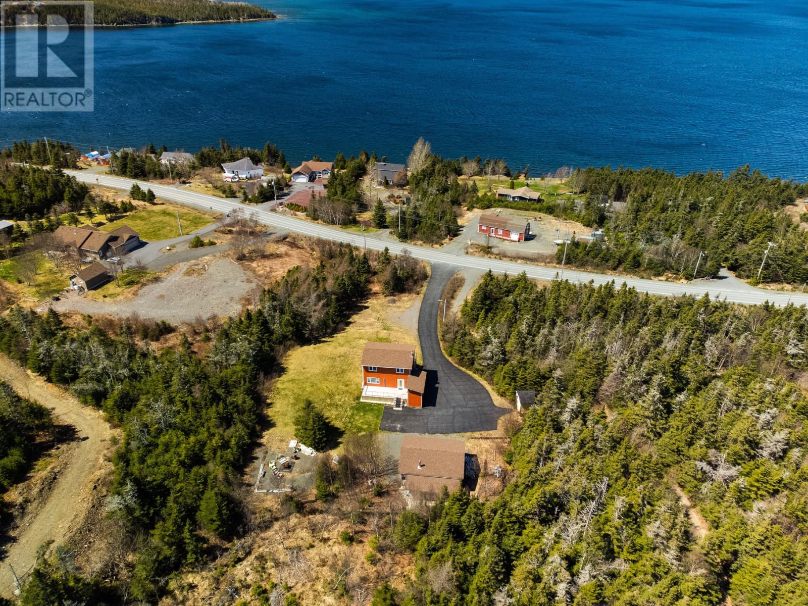 87 South Trinity Highway