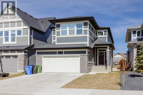 25 Legacy Glen Crescent SE Calgary AB T2X4G5