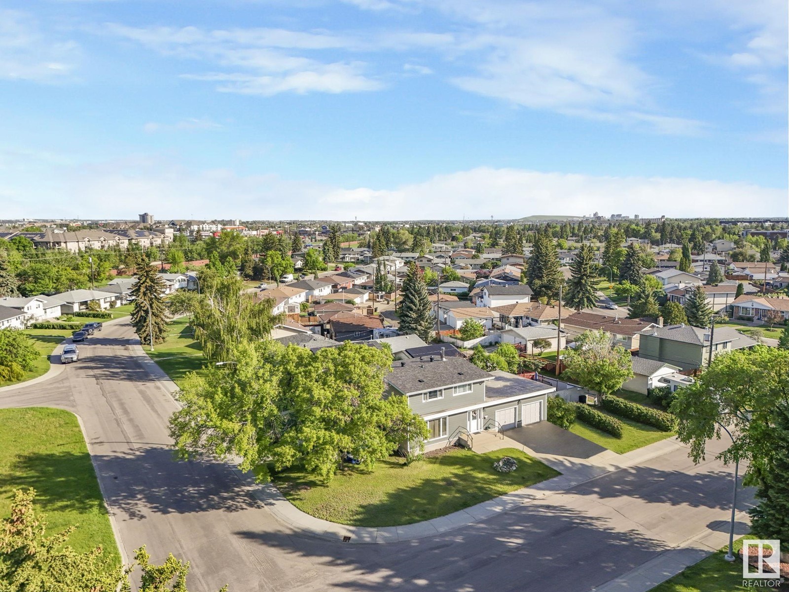 16804 93A AV NW