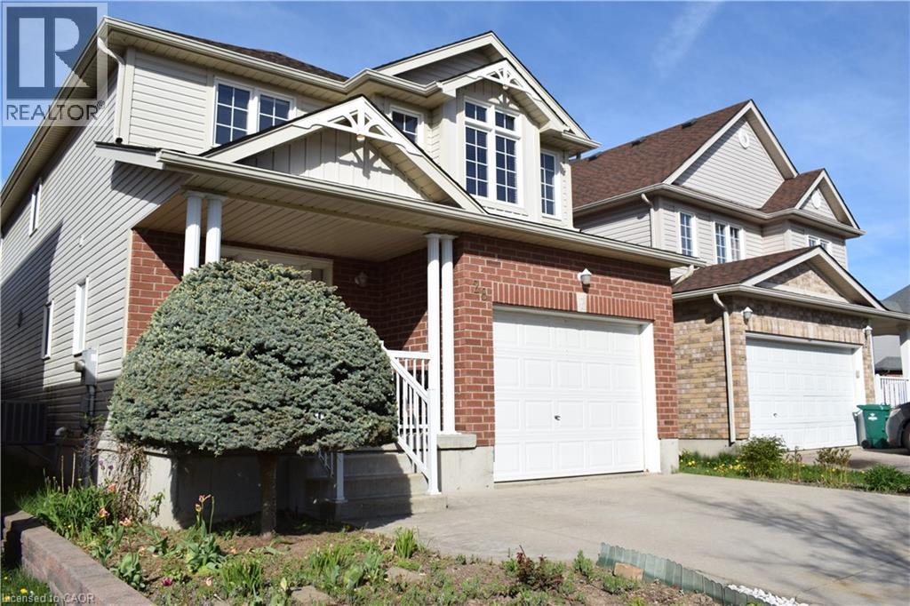 28 LEMON GRASS Street