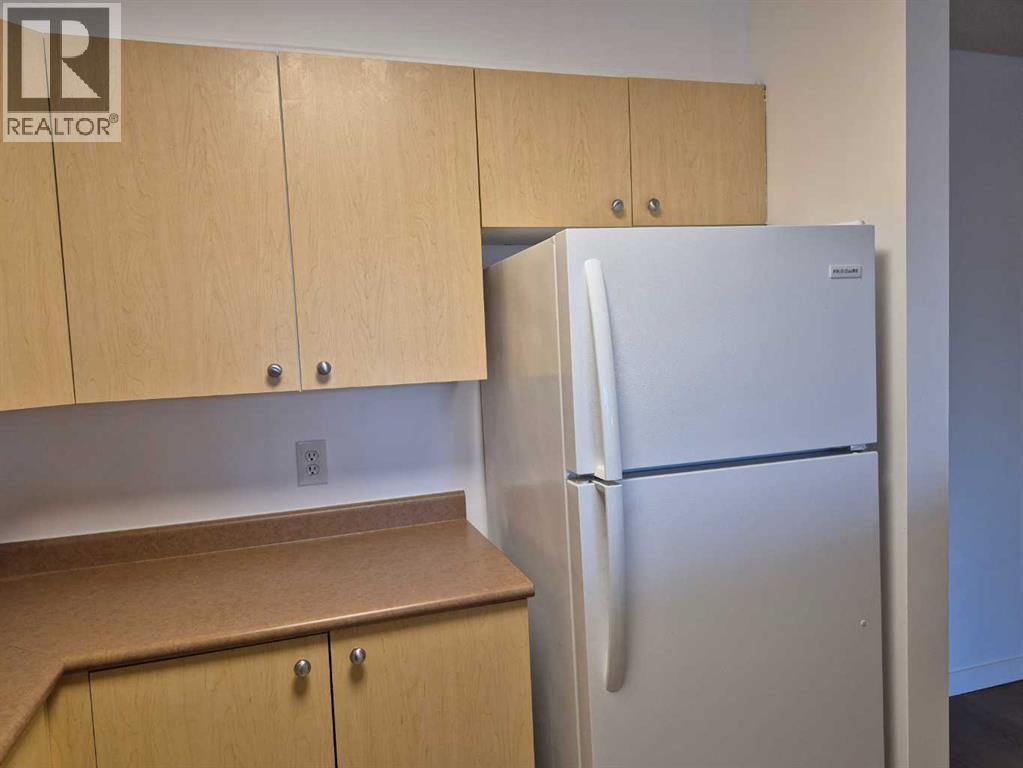 1117, 12 Cimarron Common