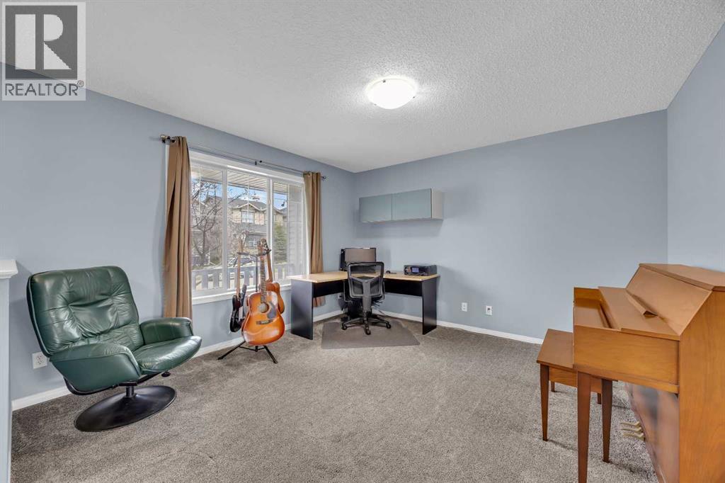 122 Bridlecrest Manor SW