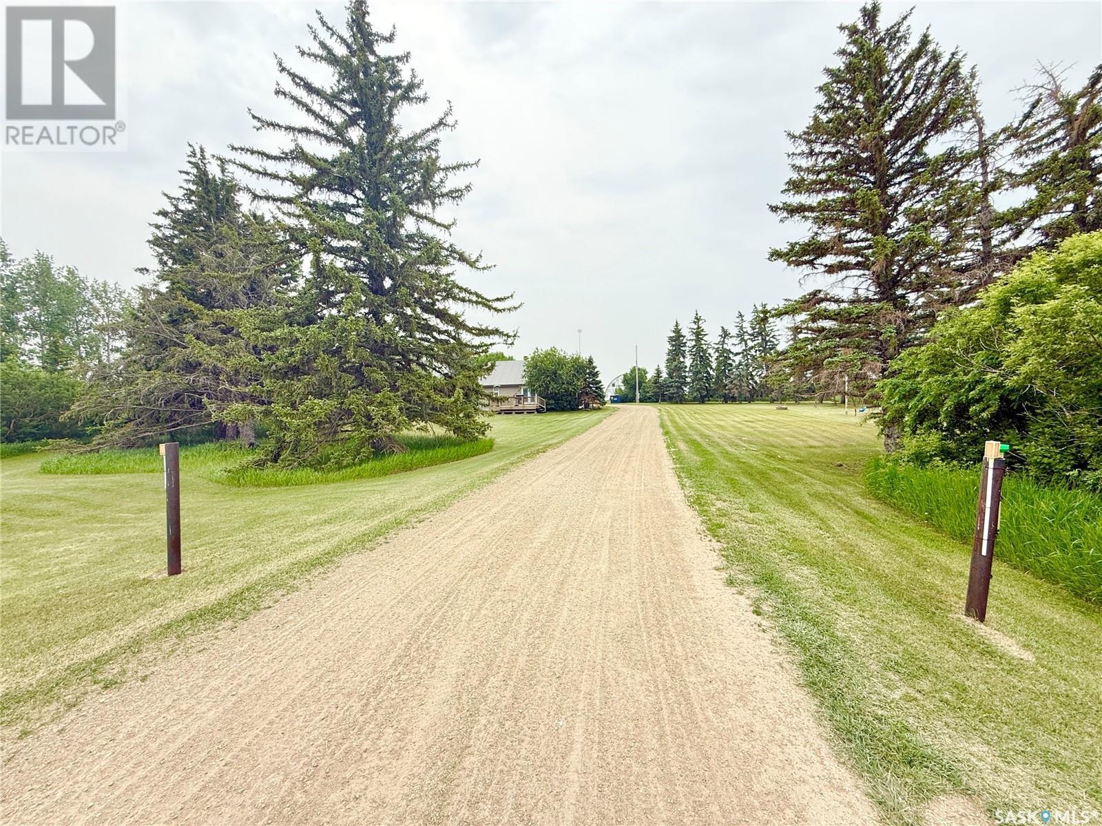South Weyburn Acreage