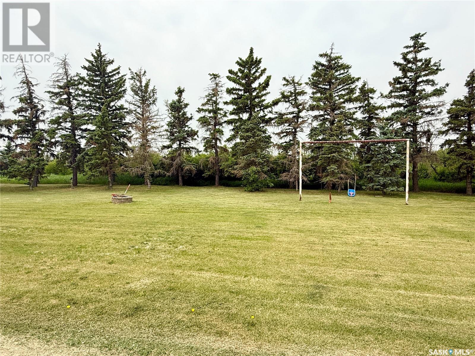 South Weyburn Acreage