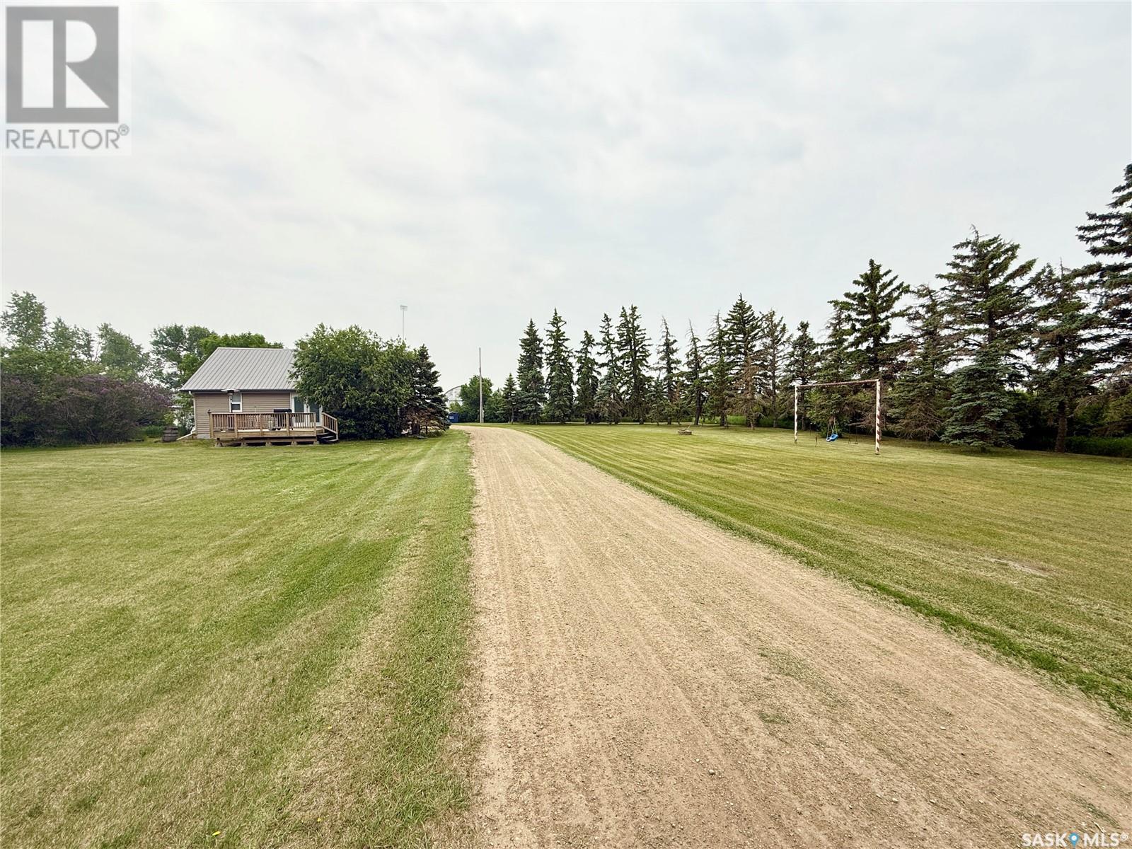 South Weyburn Acreage
