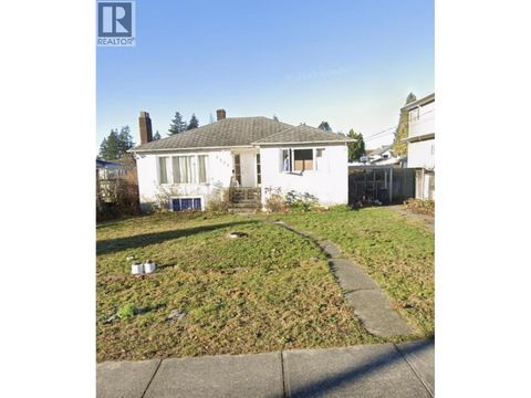 7337 DOW AVENUE Burnaby BC V6E4A4