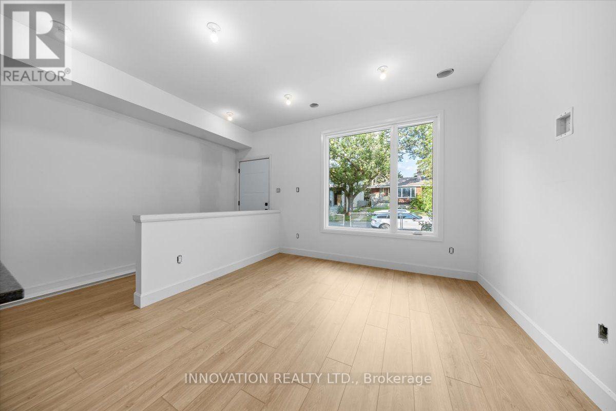 486-1 WENTWORTH AVENUE