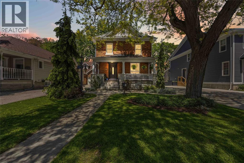 292 George STREET