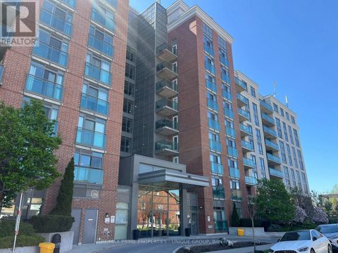 907 - 120 DALLIMORE CIRCLE Toronto (Banbury-Don Mills) ON M3C4J1