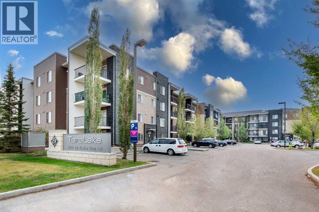 309, 355 TARALAKE Way NE