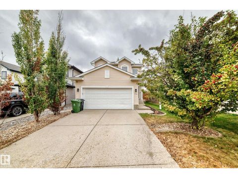 34 Wisteria LN Fort Saskatchewan AB T8L0B4