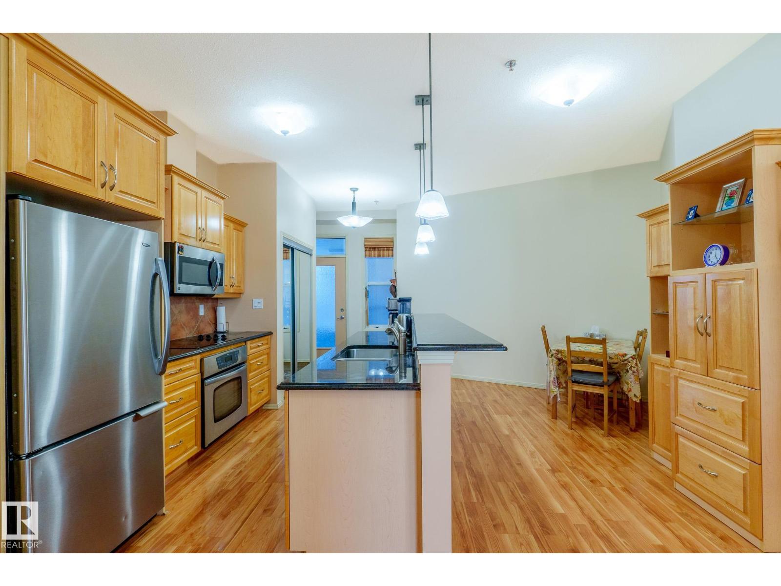 #449 4827 104A ST NW
