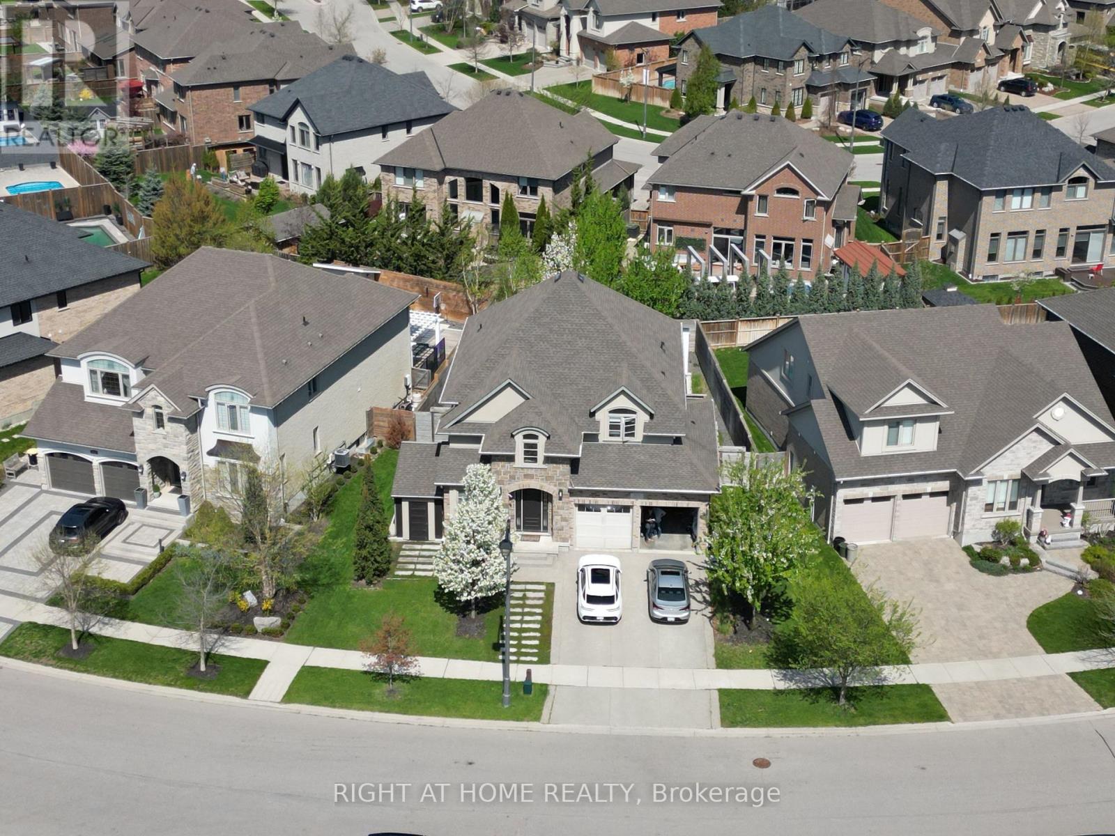 320 DEERFOOT TRAIL