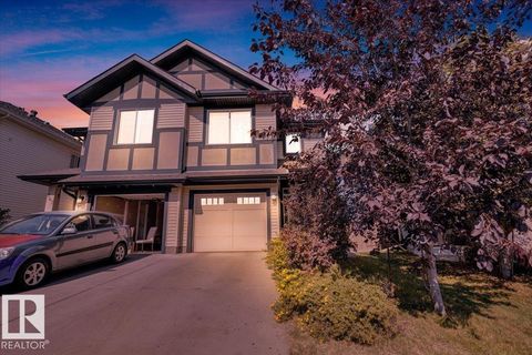 745 EAGLESON CR NW Edmonton AB T6M0V2