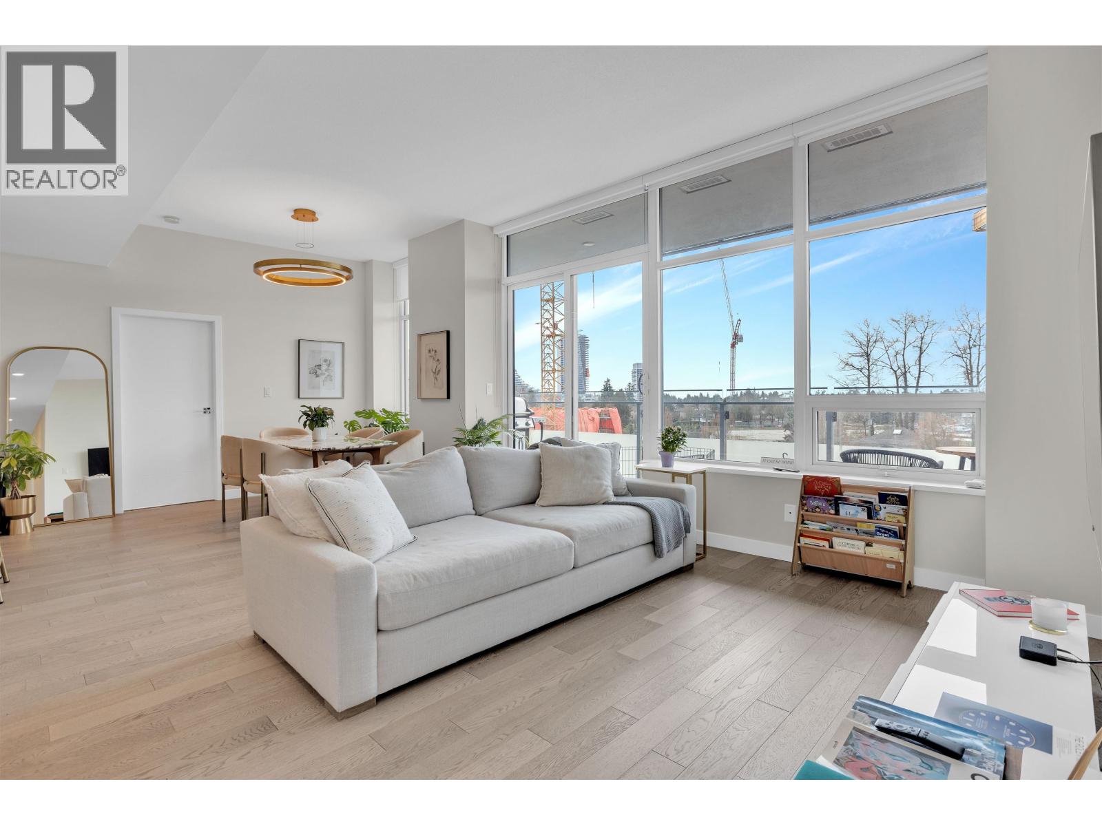 505 5033 CAMBIE STREET