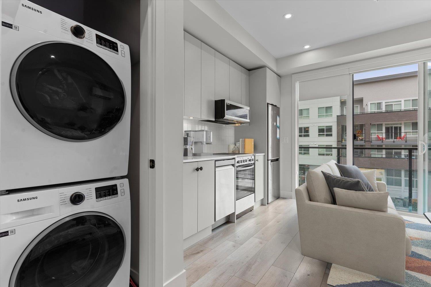 308 45511 CAMPUS DRIVE|Garrison Crossing